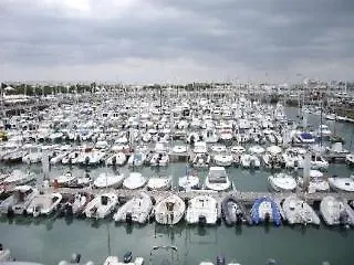 Aunis-saintonge Hotel