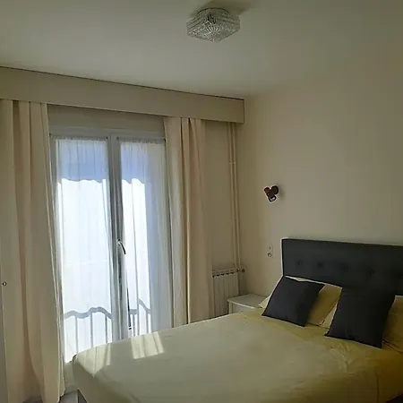 Aunis-saintonge Hotel